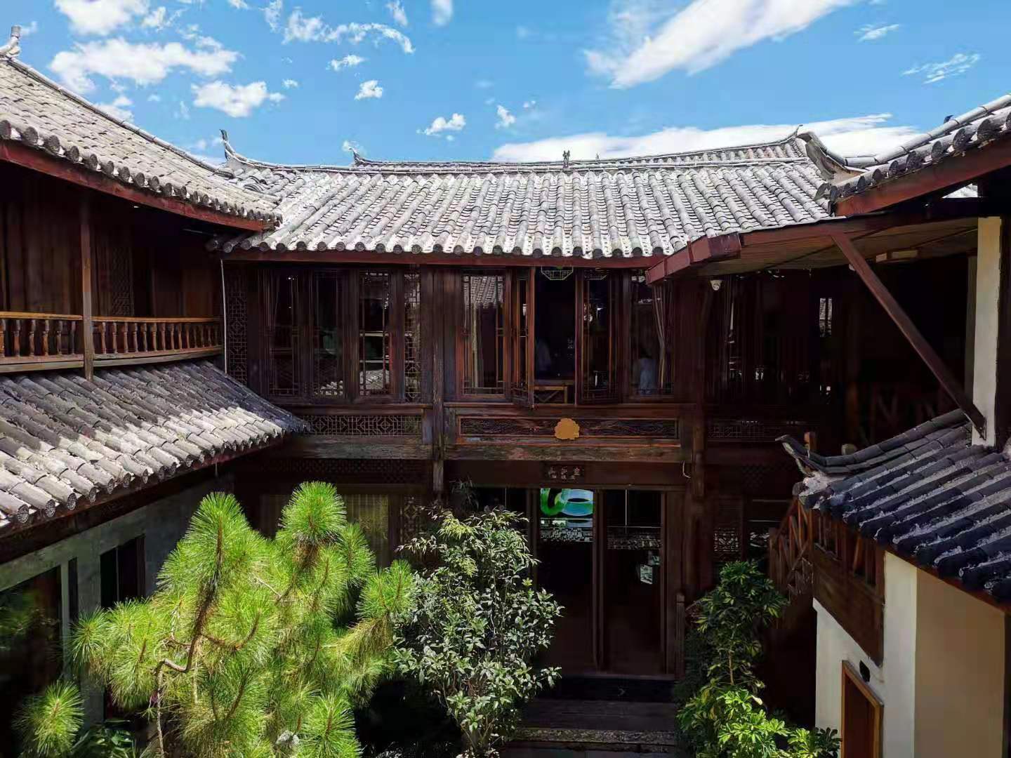 麗江古城尋寶團(tuán)建制茶體驗任務(wù)