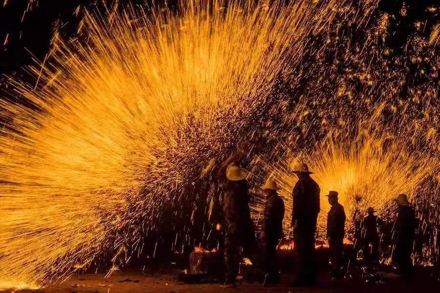 連續(xù)3天！這個端午，麗江雪山花海將上演奇幻光影秀！