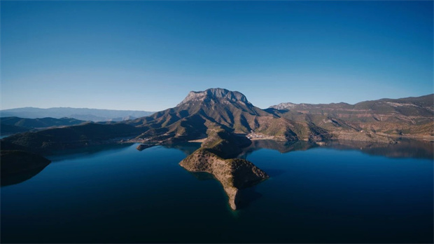 云南旅游,云南旅行社,云南團建公司,云南策劃公司,云南會議會展,云南策劃執(zhí)行,麗江旅游,麗江旅行社,麗江團建公司,麗江策劃公司,麗江會議會展：不止是風景！瀘沽湖深度游：解鎖摩梭秘境，體驗詩意棲居